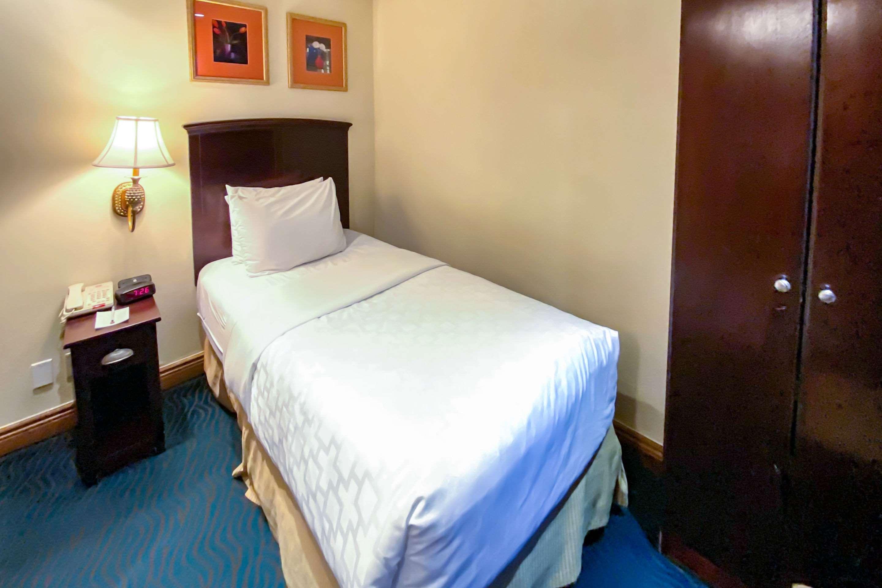 Clarion Hotel Park Avenue New York Bagian luar foto