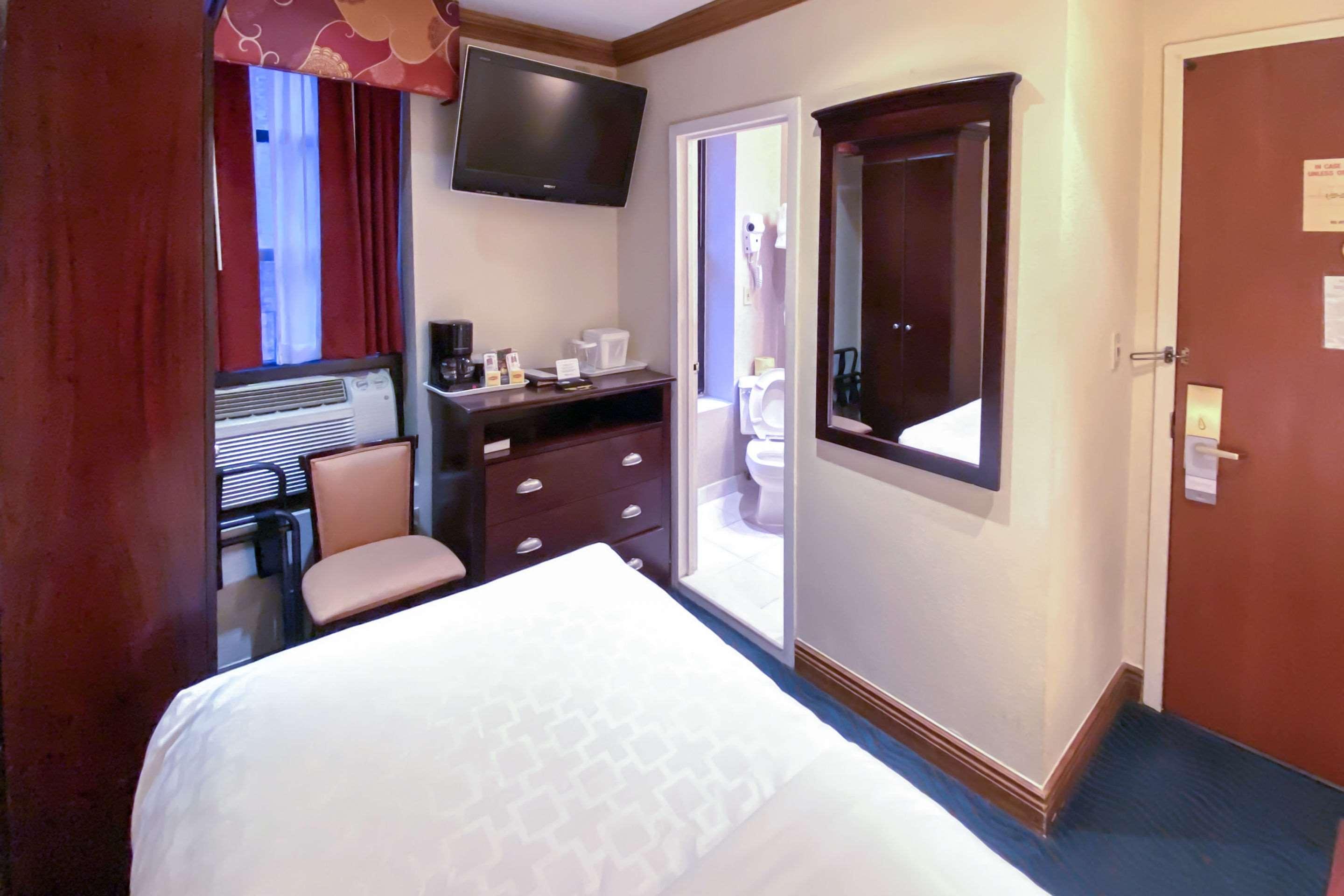 Clarion Hotel Park Avenue New York Bagian luar foto