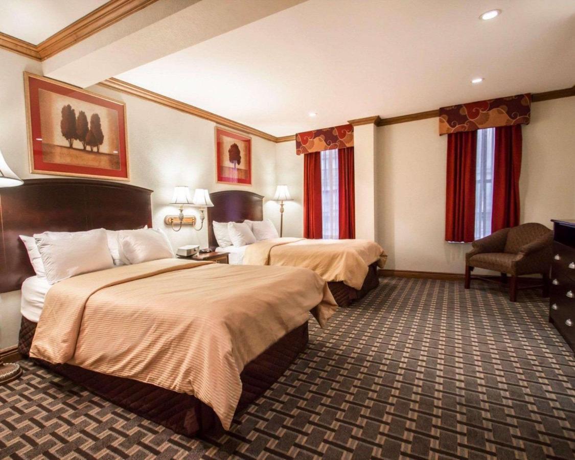 Clarion Hotel Park Avenue New York Bagian luar foto